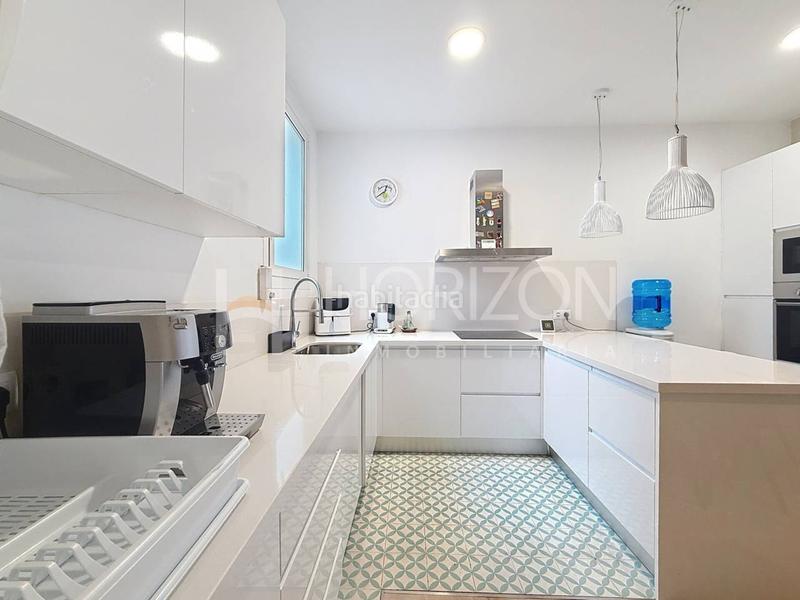 Foto a3bfa493-f7d6-4b2e-93a0-5febeee806a8. Piso elegante y amplio piso en venta en el eixample, Sant Antoni en Barcelona