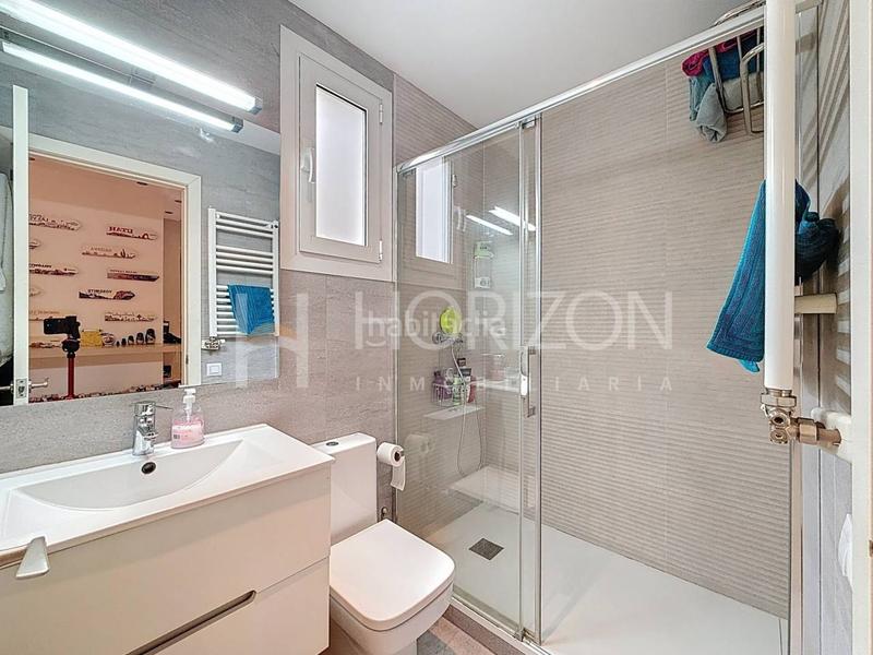 Foto d9b0c46e-2a20-4fa7-80b8-821acd883413. Piso elegante y amplio piso en venta en el eixample, Sant Antoni en Barcelona
