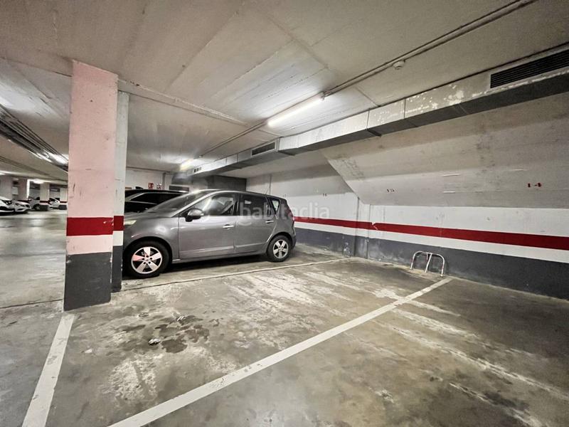 Foto b8c5f185-23d7-4aec-8298-8d4894a154a7. Posto auto in Vall d´Hebron Barcelona