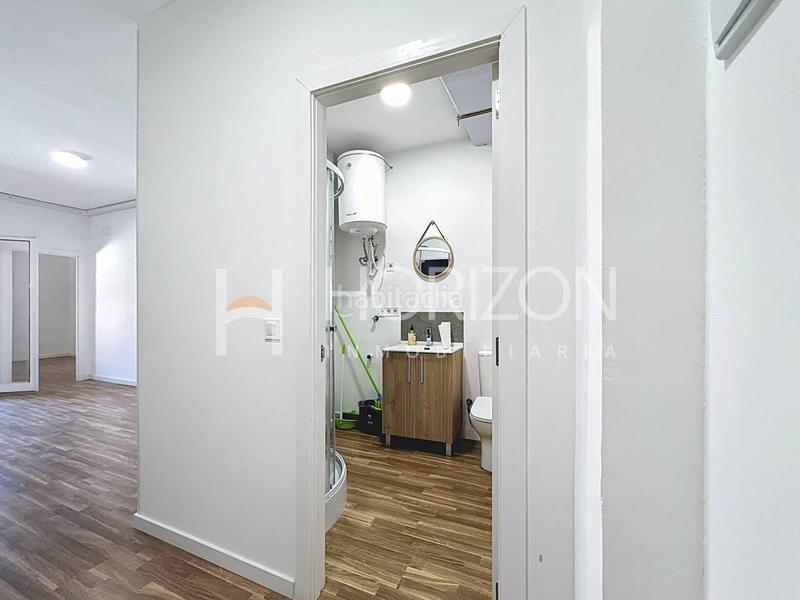 Foto 02c8b173-0ba7-4826-b269-770b5f37f423. Local commercial dans Sant Andreu de Palomar Barcelona