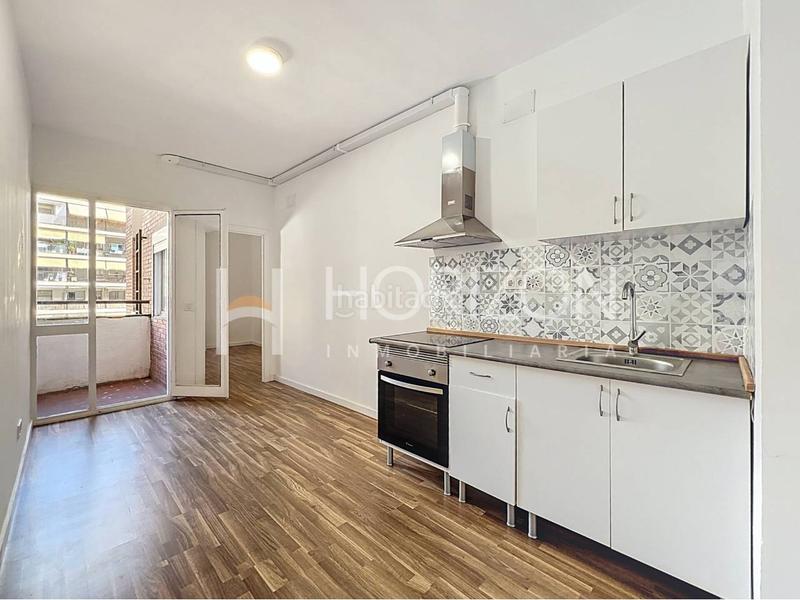 Foto 1ba0c224-78d5-401b-9ebd-4b1cff46975f. Local commercial dans Sant Andreu de Palomar Barcelona