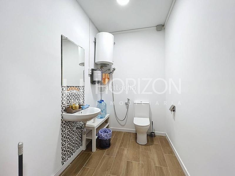 Foto cb295f67-454d-40ab-8e39-08dacf9fc54a. Local commercial dans Sant Andreu de Palomar Barcelona