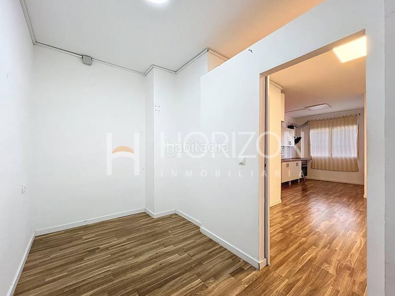 Foto f7c533bc-7211-42c2-99cf-e4e42f8c9267. Local commercial dans Sant Andreu de Palomar Barcelona