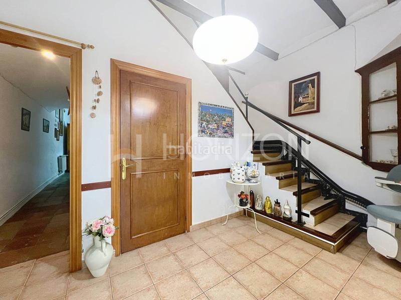 Foto 956317c7-73f0-476b-8f50-060d72d3700d. Mas avec chauffage parking dans Masquefa