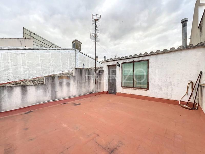 Foto c8469d88-0387-4855-a8b0-b9f7965458c7. Mas avec chauffage parking dans Masquefa