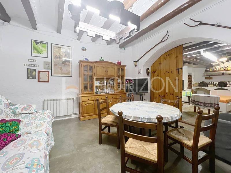 Foto faf7e25f-7900-458a-94b0-816a5bb4a793. Mas avec chauffage parking dans Masquefa