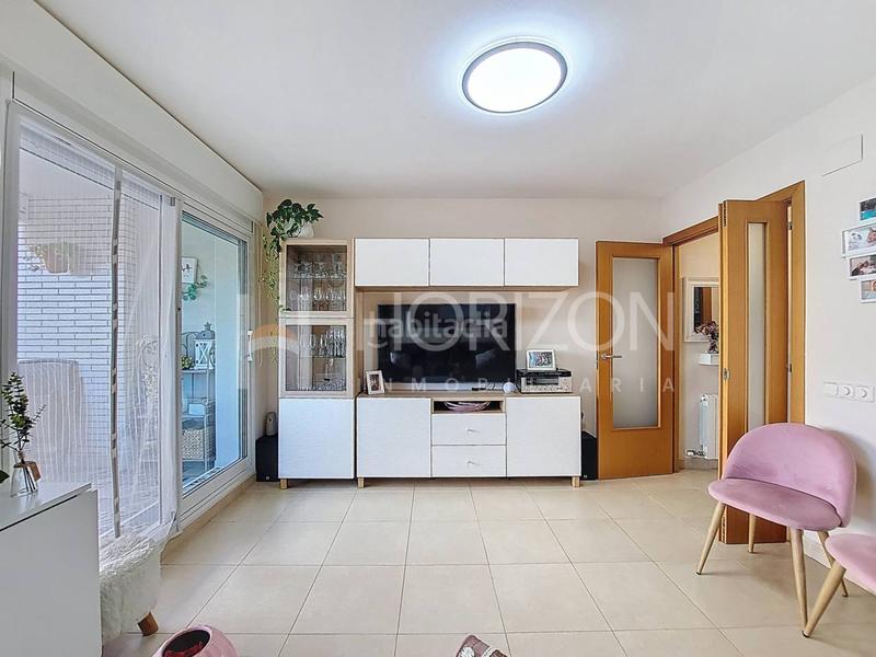 Foto 53b3edc6-a2fe-408e-9503-e4909ca95083. Apartment with heating parking pool in L´Estany Calafell