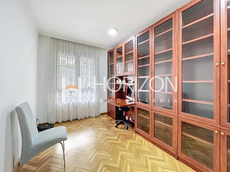 Foto 26967996-1a64-43ed-a336-d837ad772025. Etagenwohnung in Sants Barcelona