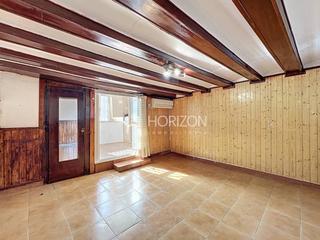 Pis  Tallers. Piso a reformar con gran potencial en el casco antiguo de barcel