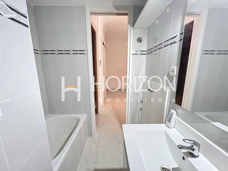 Foto 4290ac8d-b79b-4e79-b200-0eb70dcad696. Etagenwohnung in El Camp d´en Grassot i Gràcia Nova Barcelona