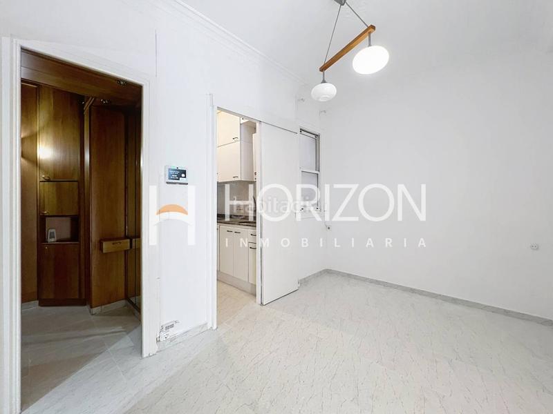 Foto e063ce2d-f539-4677-ae71-3d02897e3cea. Etagenwohnung in El Camp d´en Grassot i Gràcia Nova Barcelona