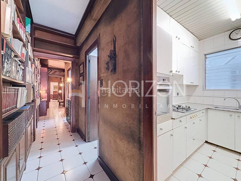 Foto 3791ff5d-d6c0-47c3-9e10-ac588969d403. Appartement avec chauffage dans Gòtic Barcelona