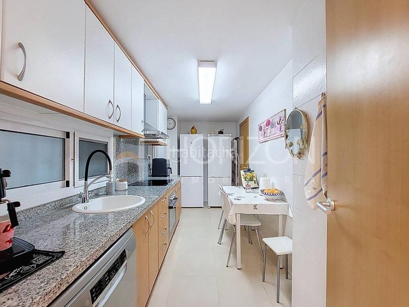 Foto 0b93eda6-70f6-4336-8ac0-ab67611a8393. Apartment with heating parking pool in L´Estany Calafell