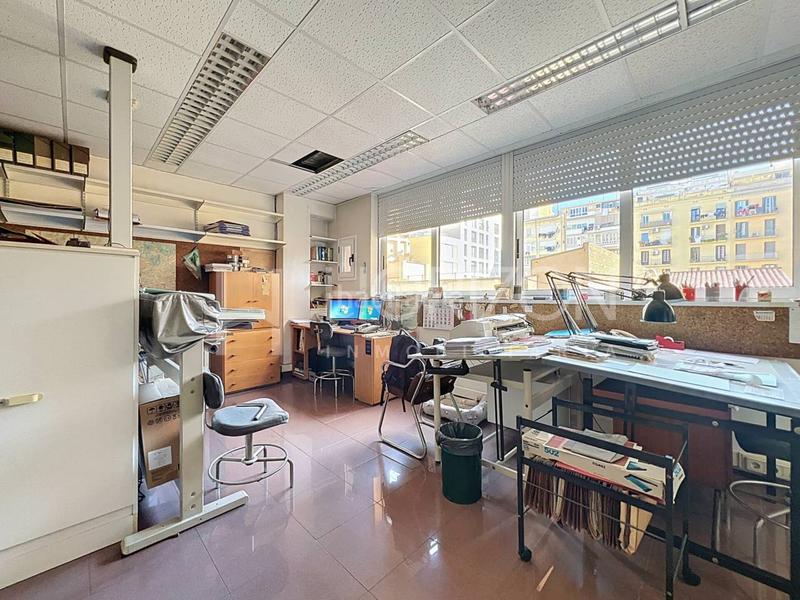 Foto 1dd54e96-8444-4731-9728-42414caa24a8. Pis a L´Antiga Esquerra de l´Eixample Barcelona