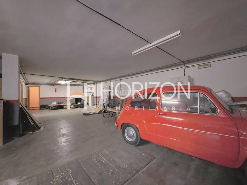 Foto 139972df-2bae-4dd9-99f8-236b7af7c101. Chalet with heating parking in Ciutat Diagonal Esplugues de Llobregat