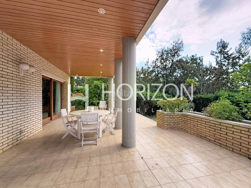 Foto 41923519-244c-47d0-be72-24f44abed5ef. Chalet with heating parking in Ciutat Diagonal Esplugues de Llobregat