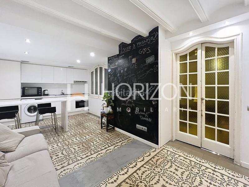 Foto df296379-38a3-4a22-be19-3a07a34ca532. Flat with heating in Gòtic Barcelona