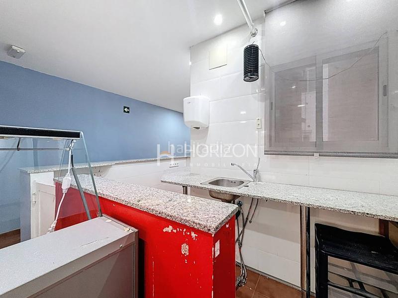 Foto eb52e920-3138-4328-acc8-868921a3e52c. Business premise in La Teixonera Barcelona