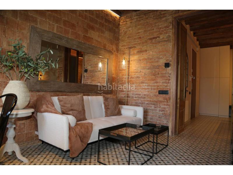 Foto 21dfdc26-c98f-437c-b209-2a2bc9fbda7e. Flat with heating in Sant Antoni Barcelona