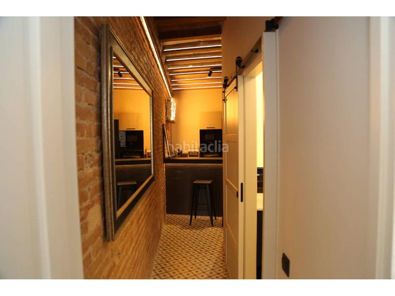 Foto 356408b4-64d4-4c51-8827-7b7b5aca0e37. Flat with heating in Sant Antoni Barcelona