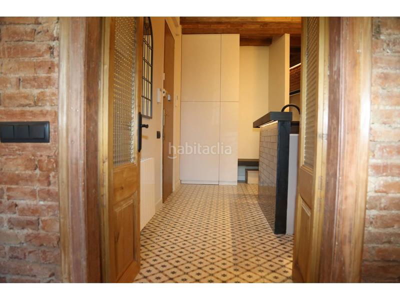 Foto e234d892-3e7c-4753-bb70-c220b4064385. Flat with heating in Sant Antoni Barcelona