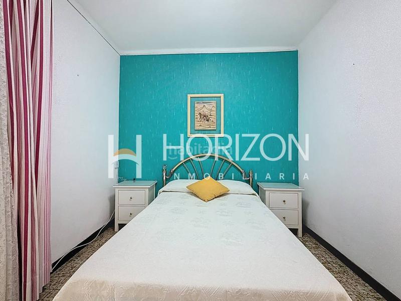 Foto ee82df98-74aa-4d2a-8642-d1d365bf0414. Piso  tranquilo a reformar con gran potencial en sagrada familia en Barcelona