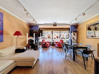 Pis  Calle diputació. Elegancia histórica y amplitud en el corazón de la nova esquerra