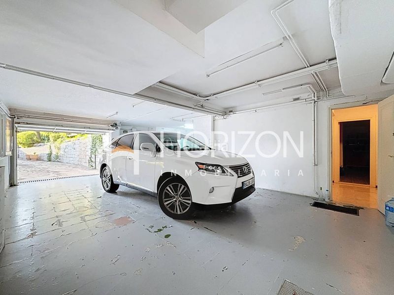 Foto 25fe8dde-3997-4fc2-a045-dea1abefd0f0. Xalet amb calefacció aparcament piscina a Alella