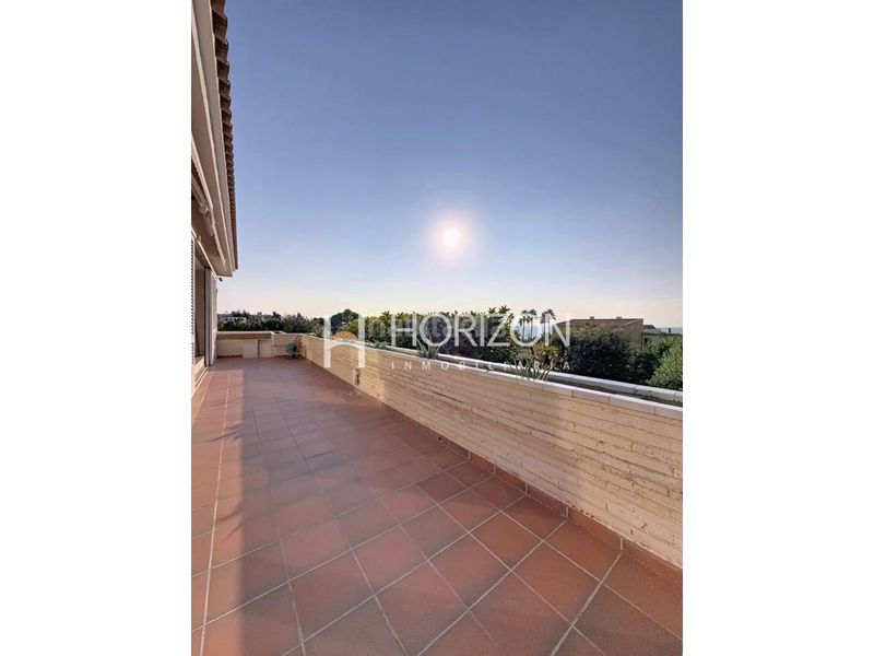 Foto 26b5131e-e654-4bd2-b379-c4575287ff1a. Xalet amb calefacció aparcament piscina a Alella