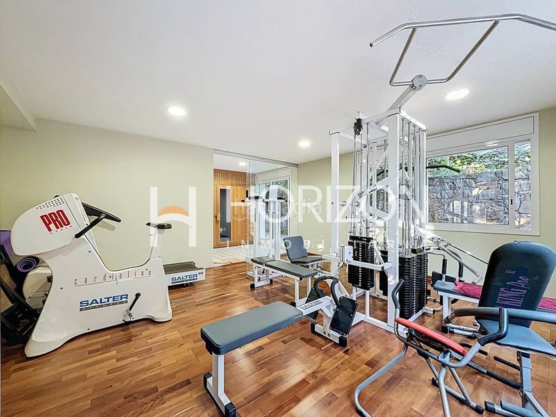 Foto 2ad661d6-df0e-4d3f-bddd-517b23fabbac. Xalet amb calefacció aparcament piscina a Alella