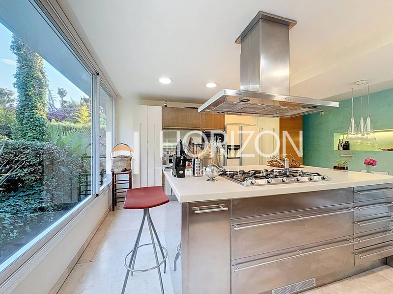 Foto 2da69ecb-0a0d-45d4-8b48-1827e14e21cc. Xalet amb calefacció aparcament piscina a Alella