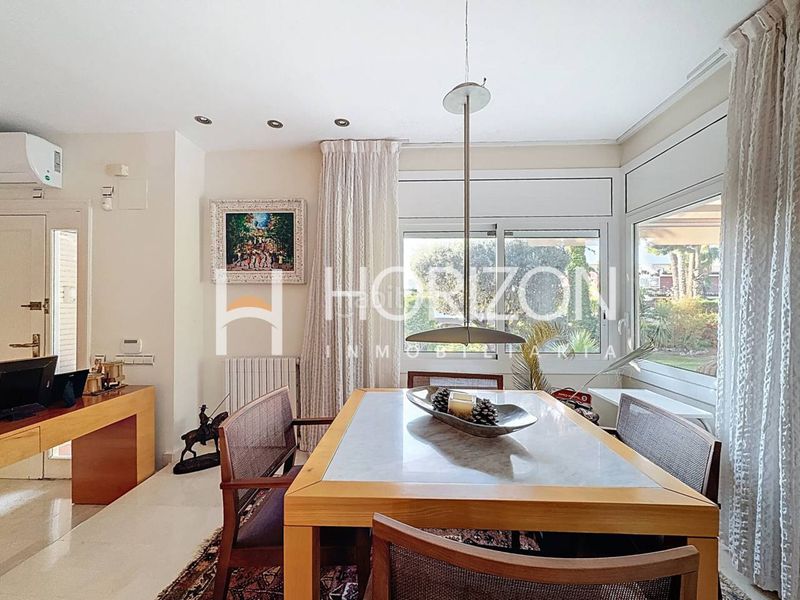 Foto 684e656a-e6eb-47bb-8aeb-46f760820fae. Xalet amb calefacció aparcament piscina a Alella