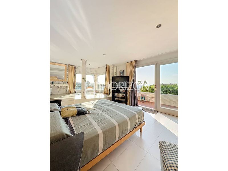 Foto 9b016ee8-253b-4251-8a36-bf0dde629c47. Xalet amb calefacció aparcament piscina a Alella