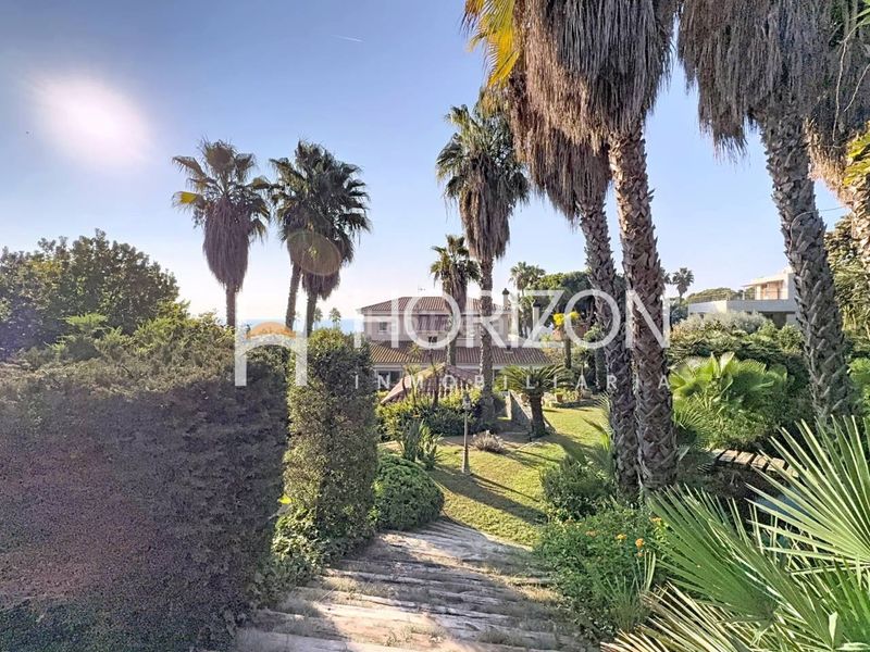 Foto d02e5984-3b9d-4f5b-9b70-3a1cbd0a5ff1. Xalet amb calefacció aparcament piscina a Alella