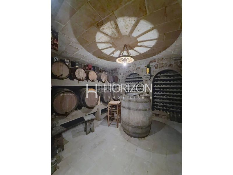 Foto eb5db2e9-55a3-4ac3-9c3e-24c1fdc803f7. Xalet amb calefacció aparcament piscina a Alella