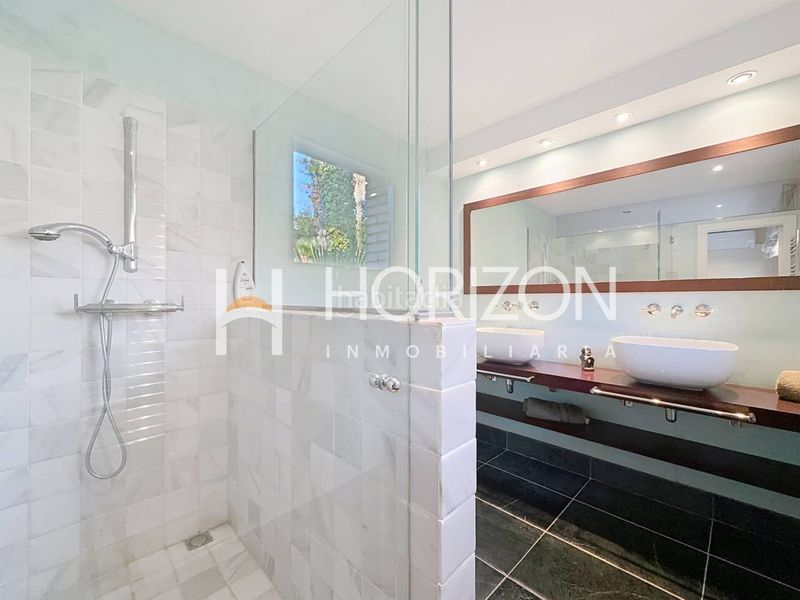 Foto efadfd16-4a65-4e23-b841-753dfe46a0ab. Xalet amb calefacció aparcament piscina a Alella