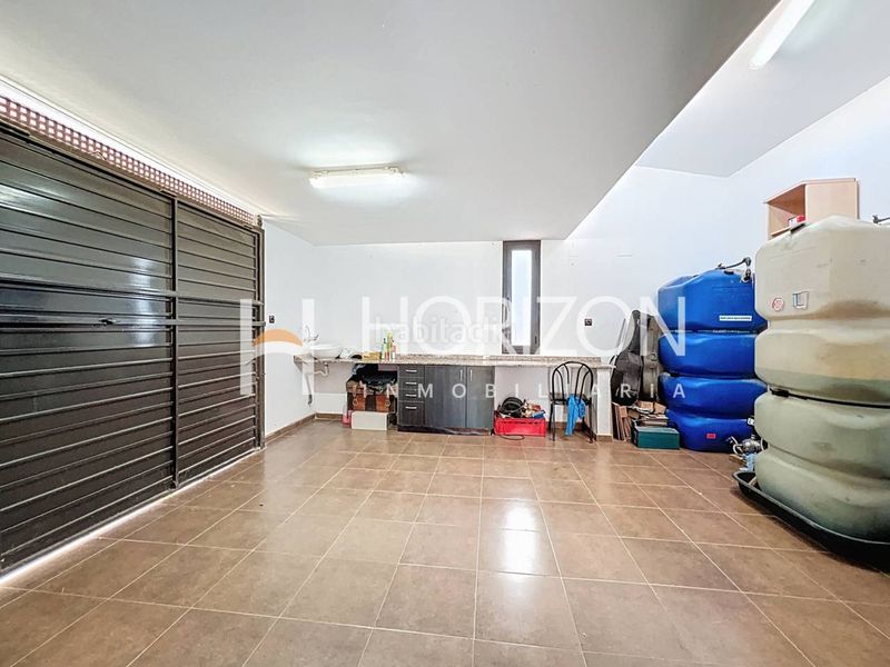 Foto 6769f869-c4ca-46f7-81e7-ba36f95ac9d1. Casa amb calefacció aparcament piscina a Corbera de Llobregat