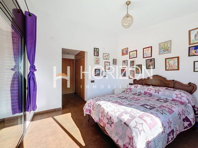Foto fc087575-a907-45a9-ac34-12a92e369938. Casa amb calefacció aparcament piscina a Corbera de Llobregat