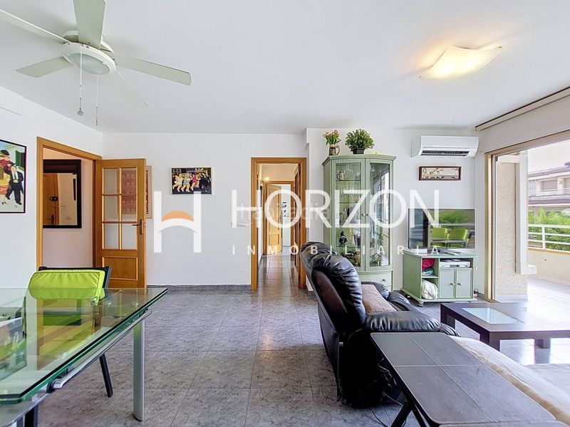 Foto ea8089a4-d2cb-416f-b6ba-8e41e7fd1974. Apartament amb calefacció aparcament piscina a Cunit diagonal Cunit