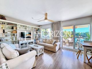 Reihenhaus  Avenida comte gómez de orbaneja. Céntrica casa adosada esquinera con piscina privada, vistas al m