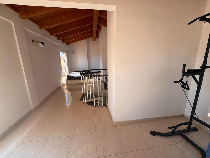 Foto bdba50af-dc13-43a0-92d6-c64198b36613. Zweistöckige wohnung in Roda de Barà