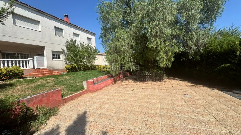 Foto 1d120ca9-0d56-4fa2-8770-643a822370b2. Xalet amb xemeneia aparcament piscina a Catllar (El)