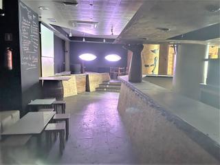 Local Comercial a Benahadux. Maravilloso local haciendo esquina en venta, sup. 194 m2