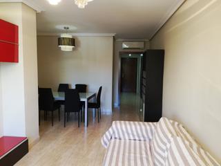 Location Appartement à Calle peñón de la reina 8. Se alquila piso seminuevo, en ctra. sierra alhamilla , 3 dormito