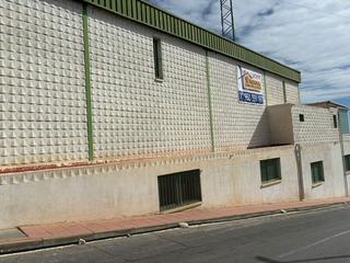 Nau industrial a N-340a 147. Se vende nave en huercal de almeria.