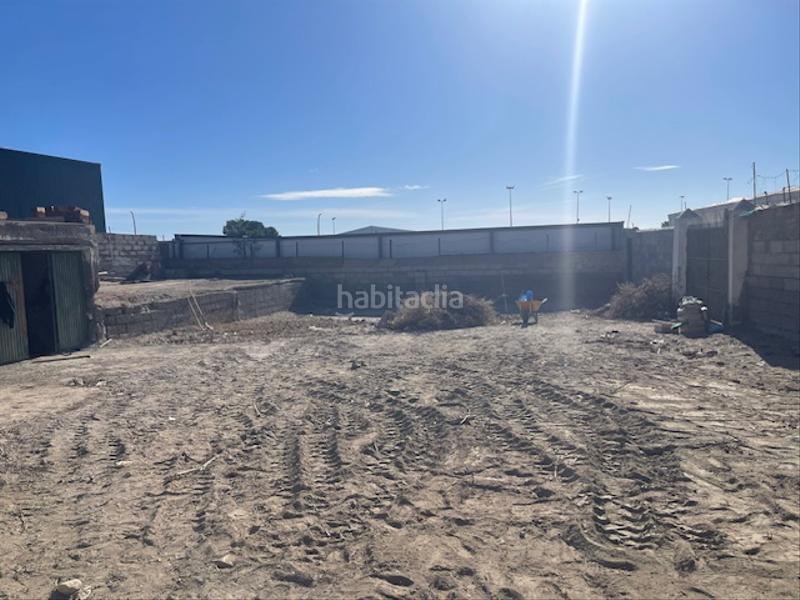 Foto acf6b1a6-49cd-4dca-b6ee-1ab0d14fa26f. Finca rústica en carretera de alquián a viator 50 venta de parcela con cortijo y almacen en Almería