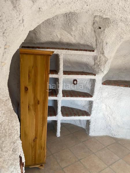 Foto f2a6020f-f384-4d97-b0ff-fda57d978aa5. Casa en calle colon 2 se vende casa cueva en Terque