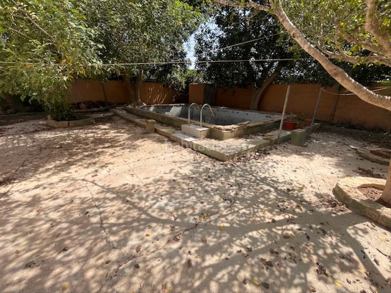Foto 77e4f04d-6f91-4bbd-a5a6-d0146eaeeb34. Finca rústica en paseo de Retamar 8 se vende cortijo con parcela en zona km21, nijar, barranquete, las palmeras. en Almería