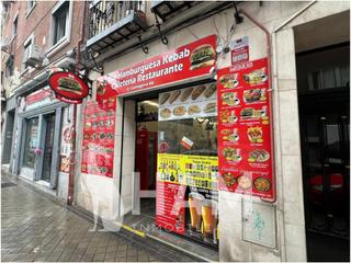 Locale commerciale in Calle Cartagena 86