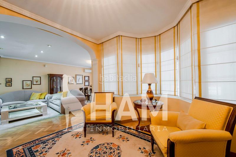 Foto a3240bdf-b03f-40fb-a820-ad09e3de54ac. Xalet amb calefacció aparcament piscina a El Olivar de Mirabal Boadilla del Monte